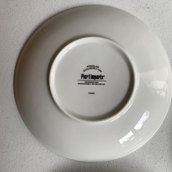 Pier 1 Imports Floral Salad Luncheon Plates - Picture 5 of 7